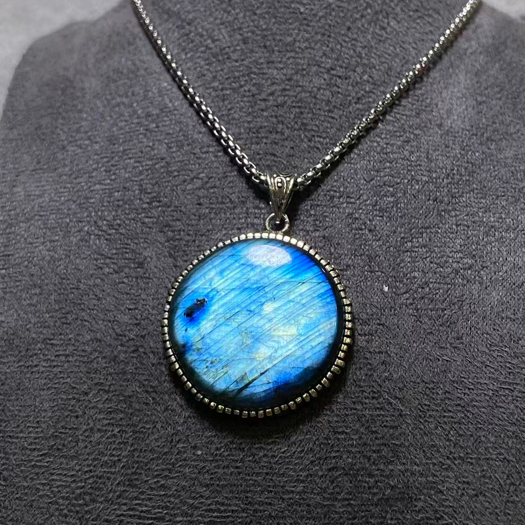 Handmade Labradorite Pendant – Natural Crystal Vintage Necklace（size 30mm)
