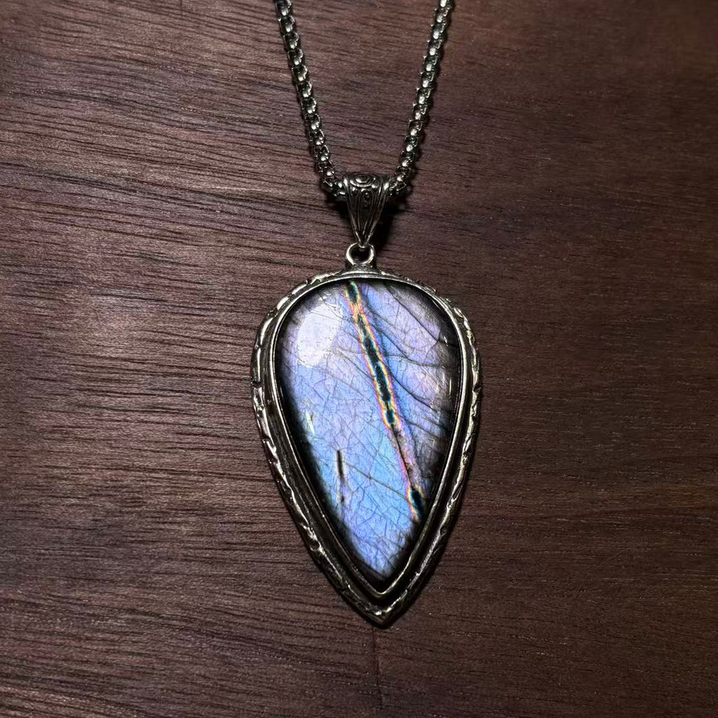 Handmade Labradorite Pendant – Natural Crystal Vintage Necklace (size 25*35mm)
